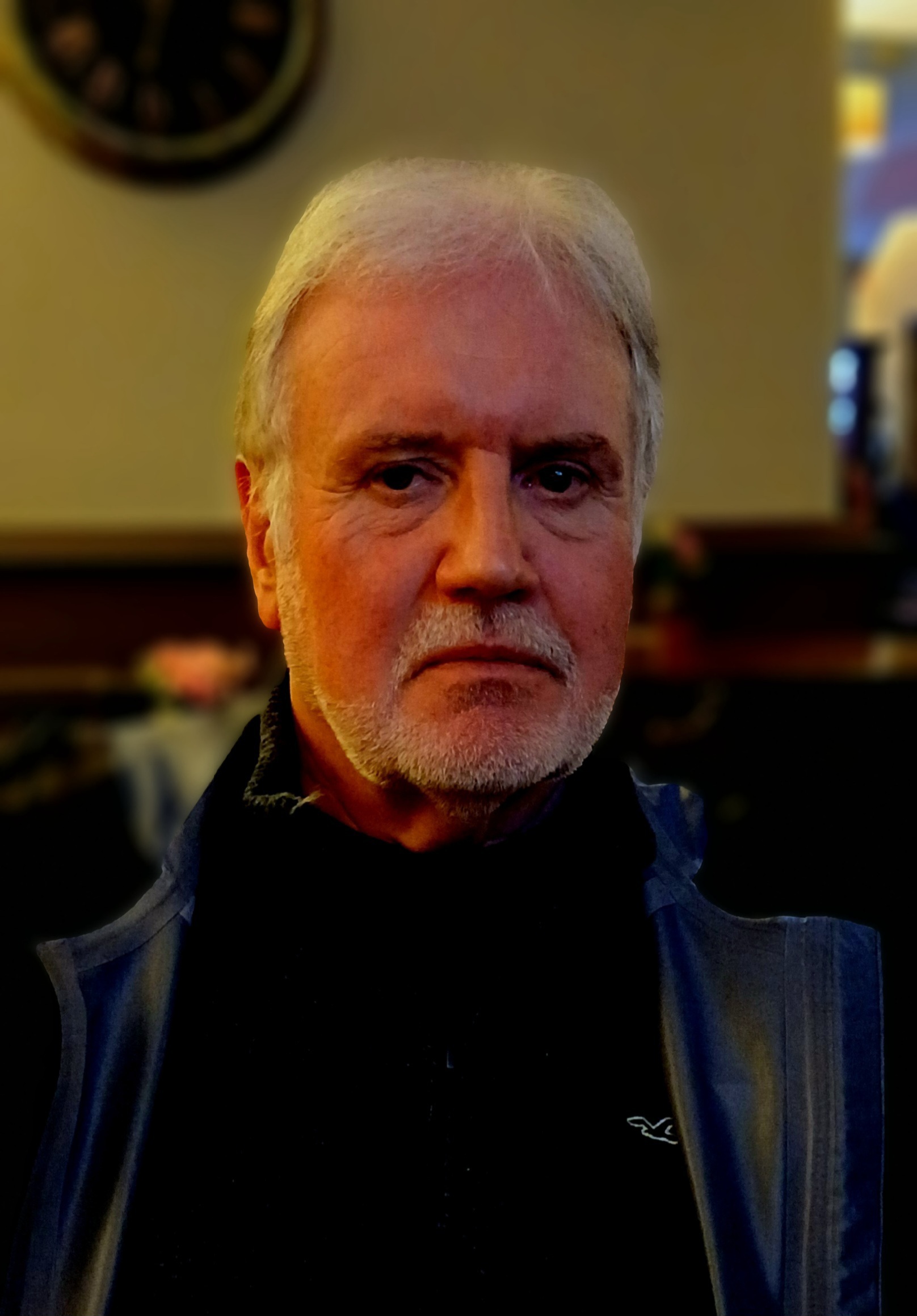 Photo of  Les Knowles